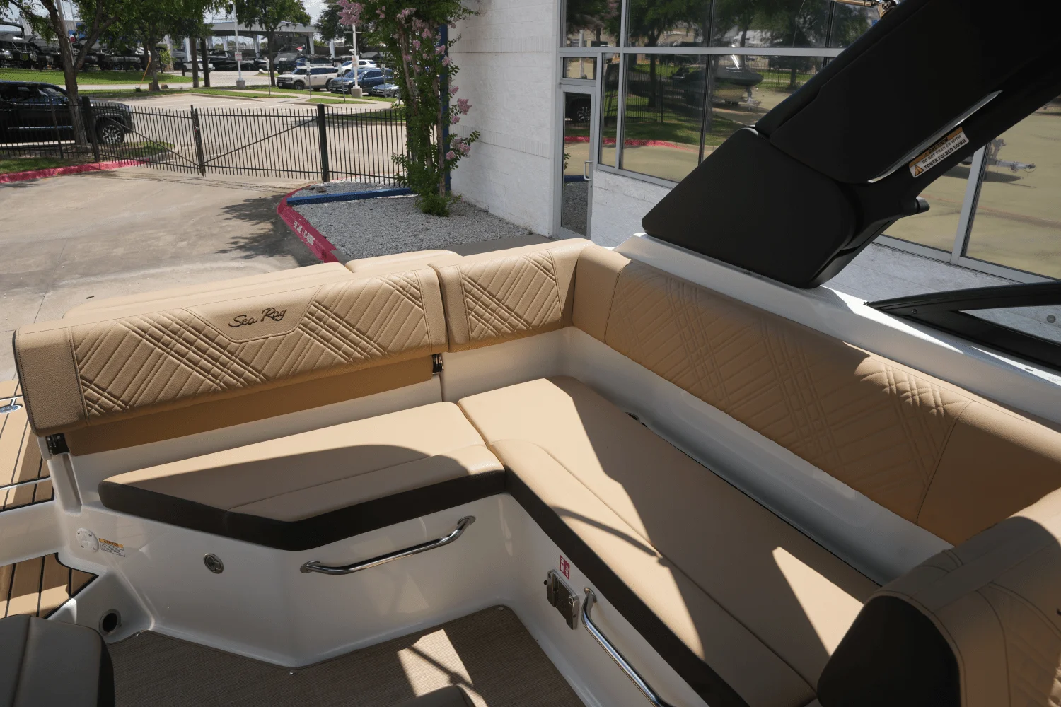 2025 Sea Ray 250 SDX Image Thumbnail #11