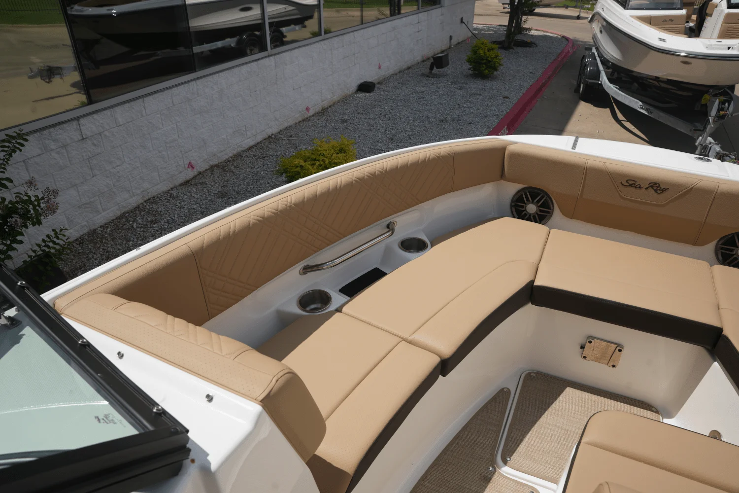 2025 Sea Ray 250 SDX Image Thumbnail #24