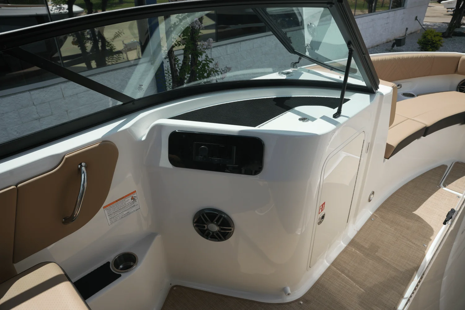 2025 Sea Ray 250 SDX Image Thumbnail #15