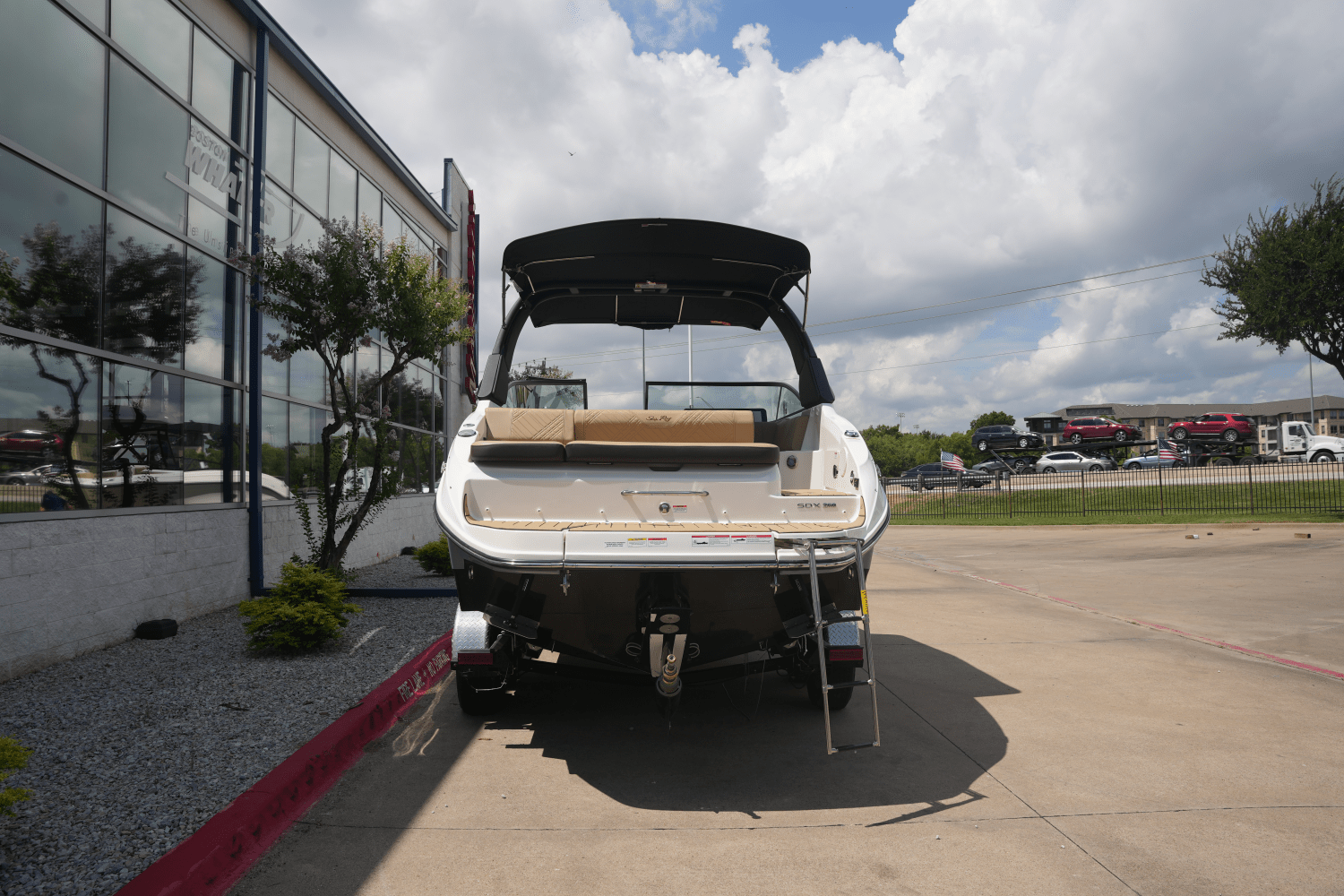 2025 Sea Ray 250 SDX Image Thumbnail #3