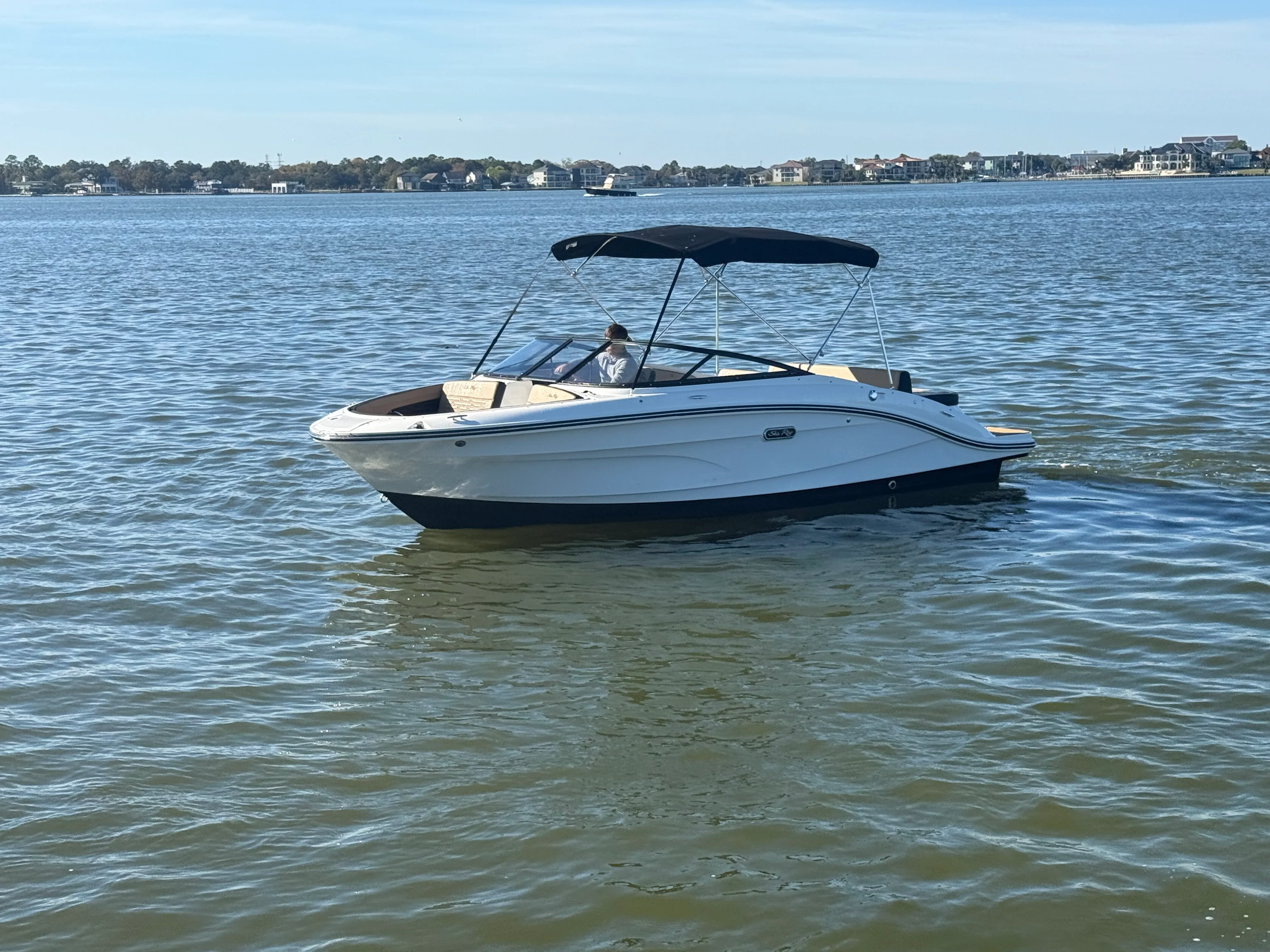 2025 Sea Ray SPX 210 Image Thumbnail #1