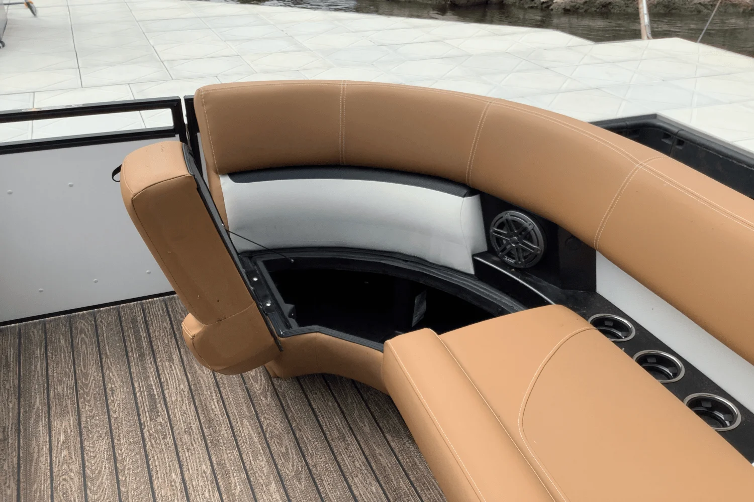 2026 Harris Solstice 230 Image Thumbnail #24