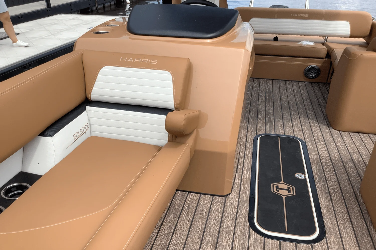 2026 Harris Solstice 230 Image Thumbnail #22