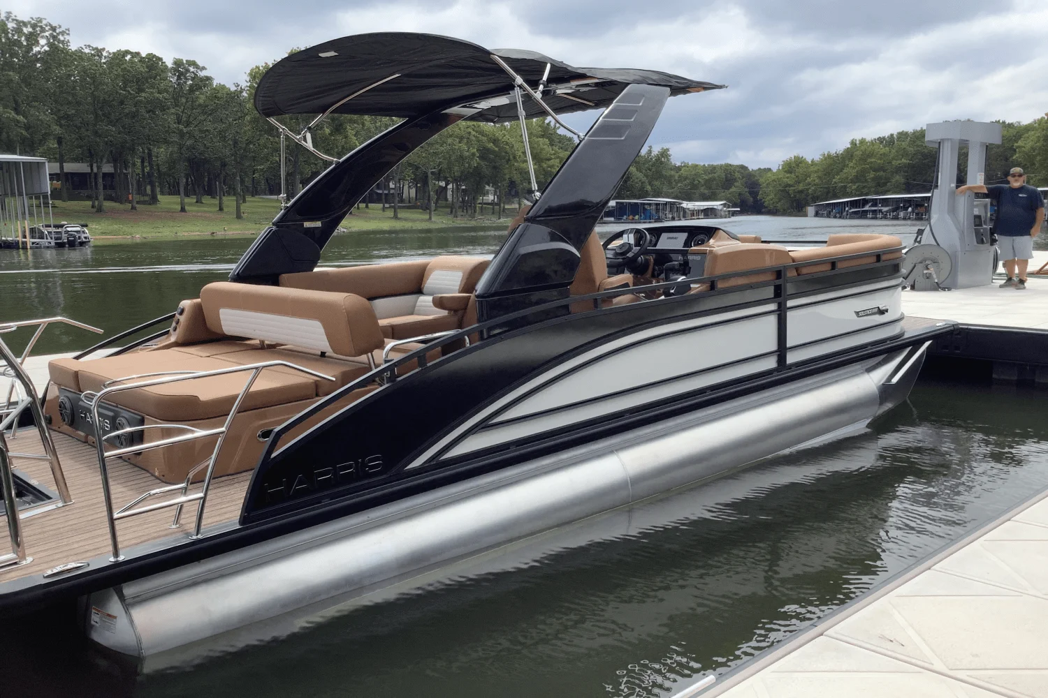 2026 Harris Solstice 230 Image Thumbnail #3