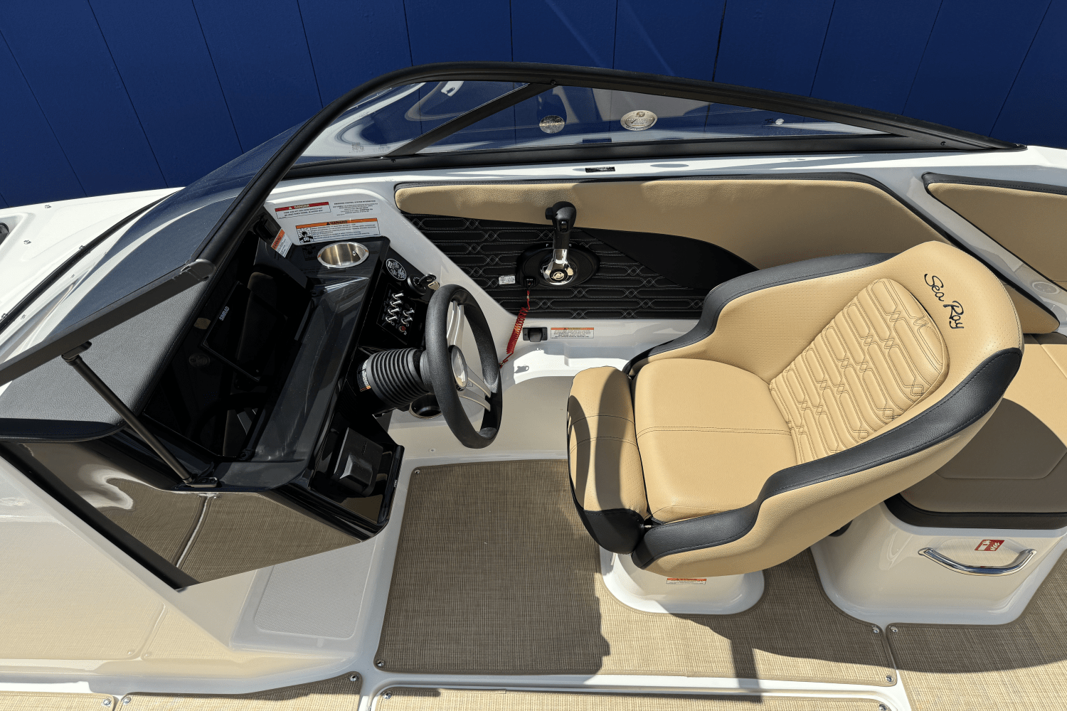 2025 Sea Ray SPX 210 Image Thumbnail #28