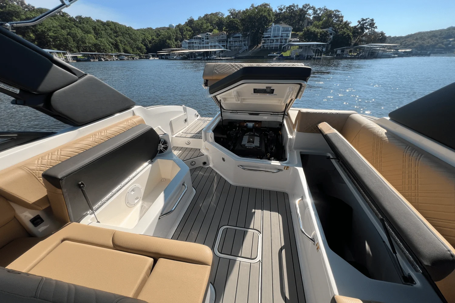 2025 Sea Ray SDX 270 Image Thumbnail #33