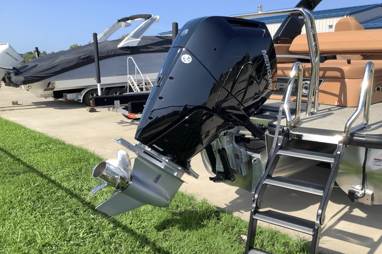 2026 Harris Grand Mariner 250 Image Thumbnail #3