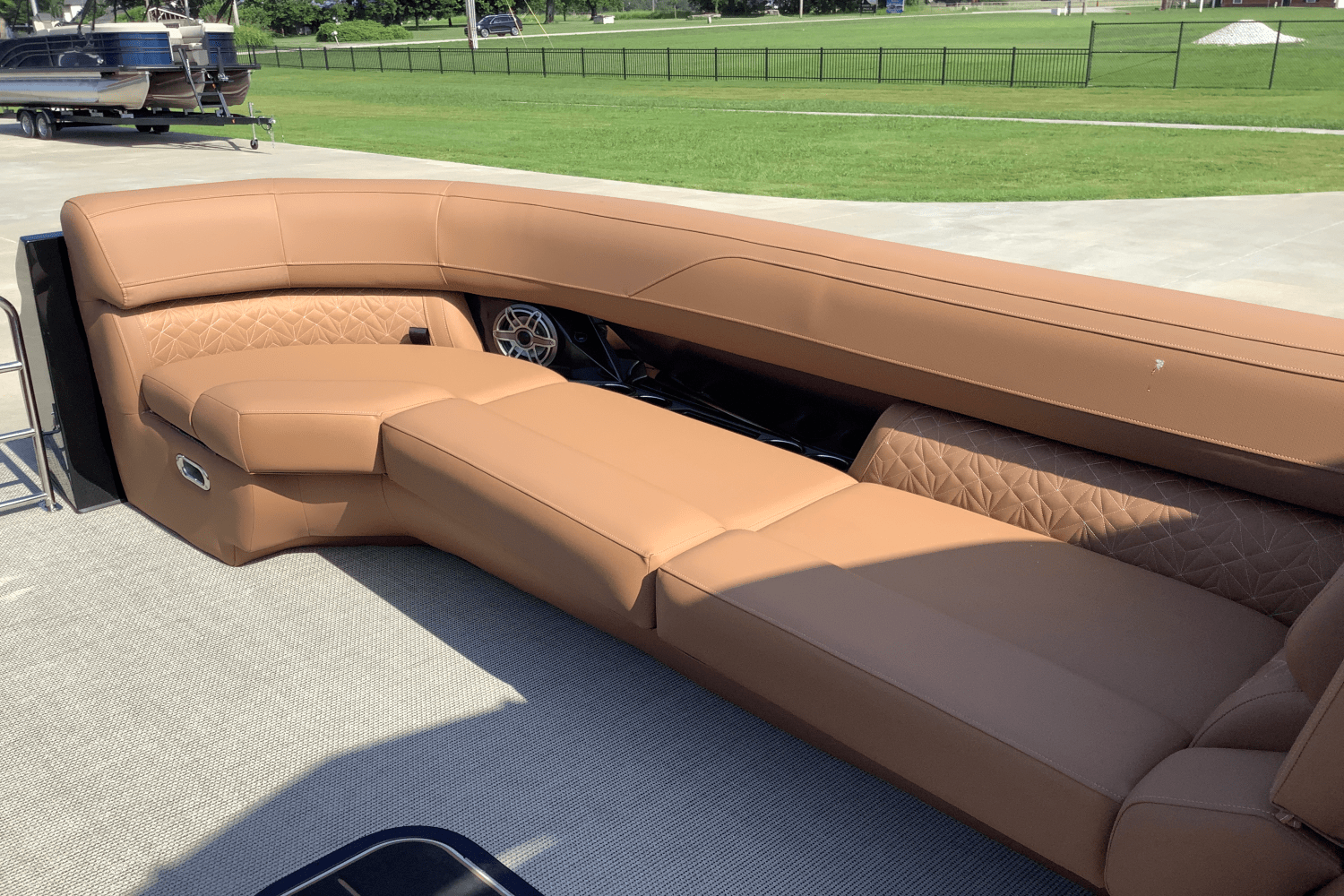 2026 Harris Grand Mariner 250 Image Thumbnail #22