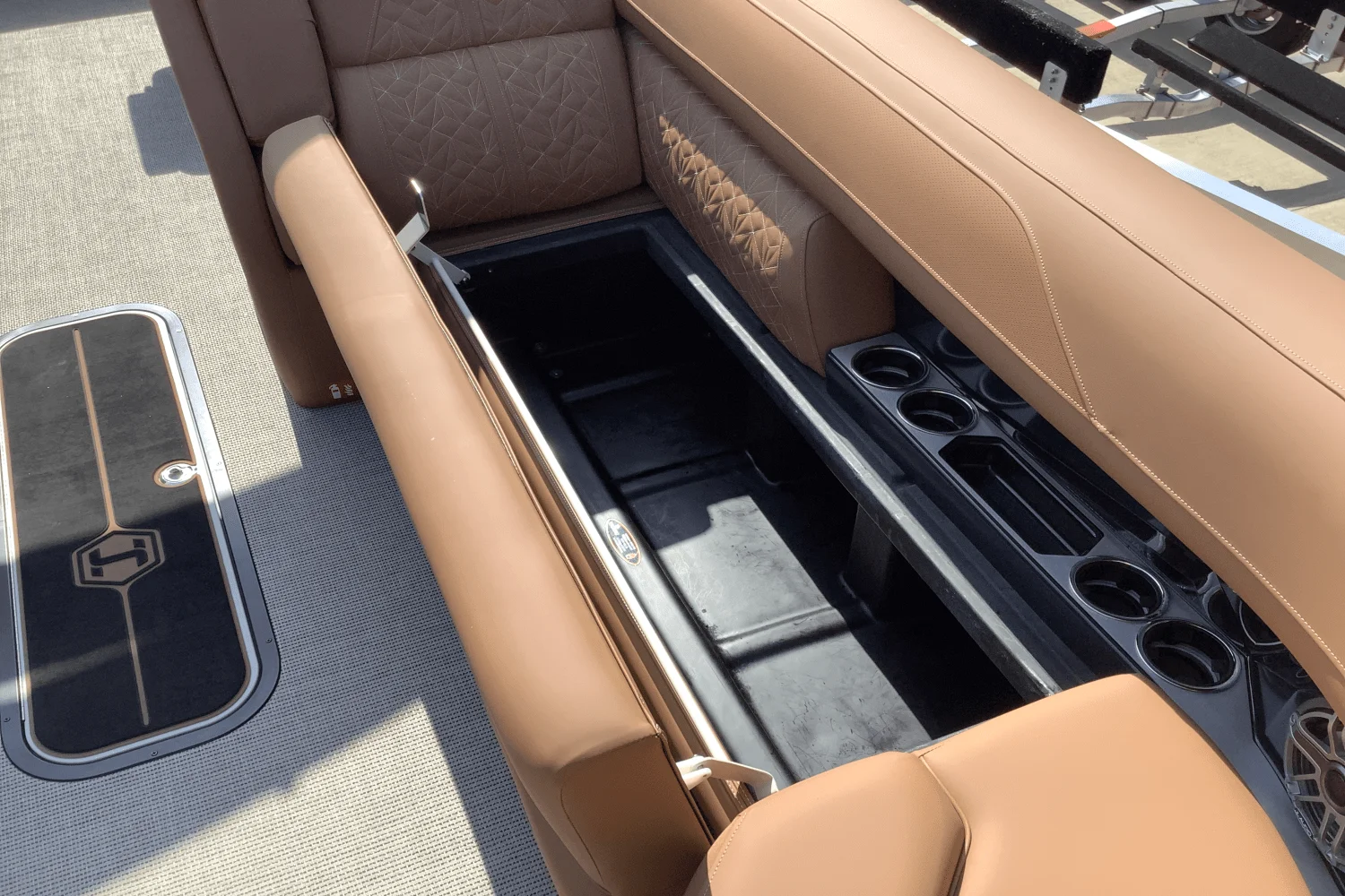 2026 Harris Grand Mariner 250 Image Thumbnail #25