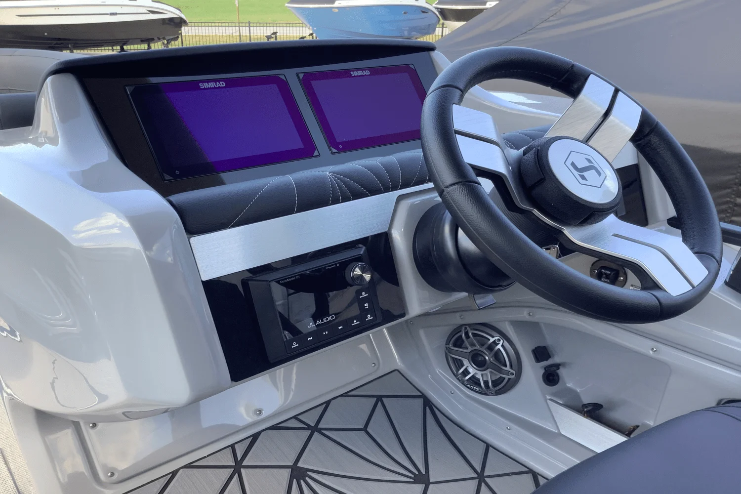 2026 Harris Grand Mariner 250 Image Thumbnail #26