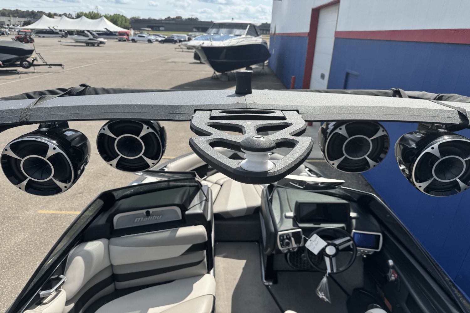 2015 Malibu WAKESETTER 23 LSV Image Thumbnail #18
