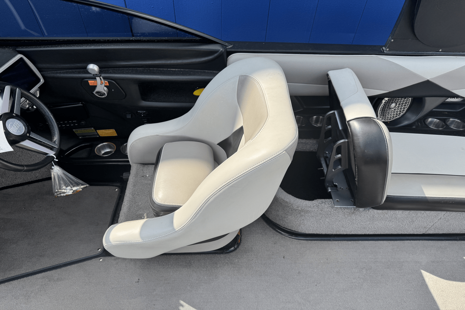 2015 Malibu WAKESETTER 23 LSV Image Thumbnail #31