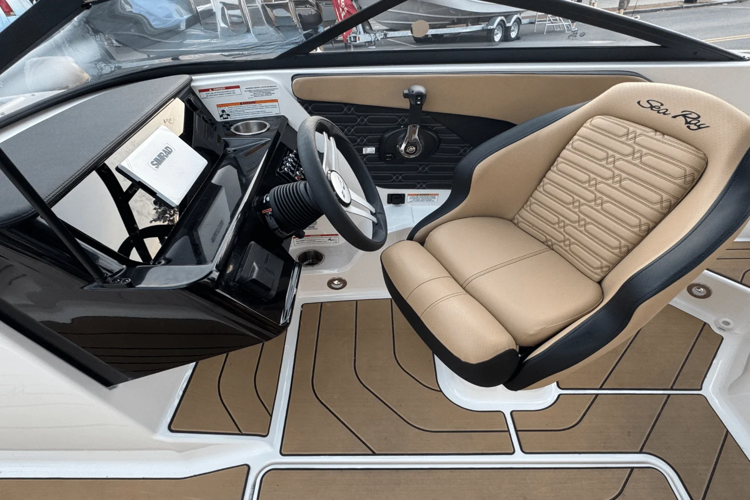 2025 Sea Ray SPX 190 Outboard Image Thumbnail #14