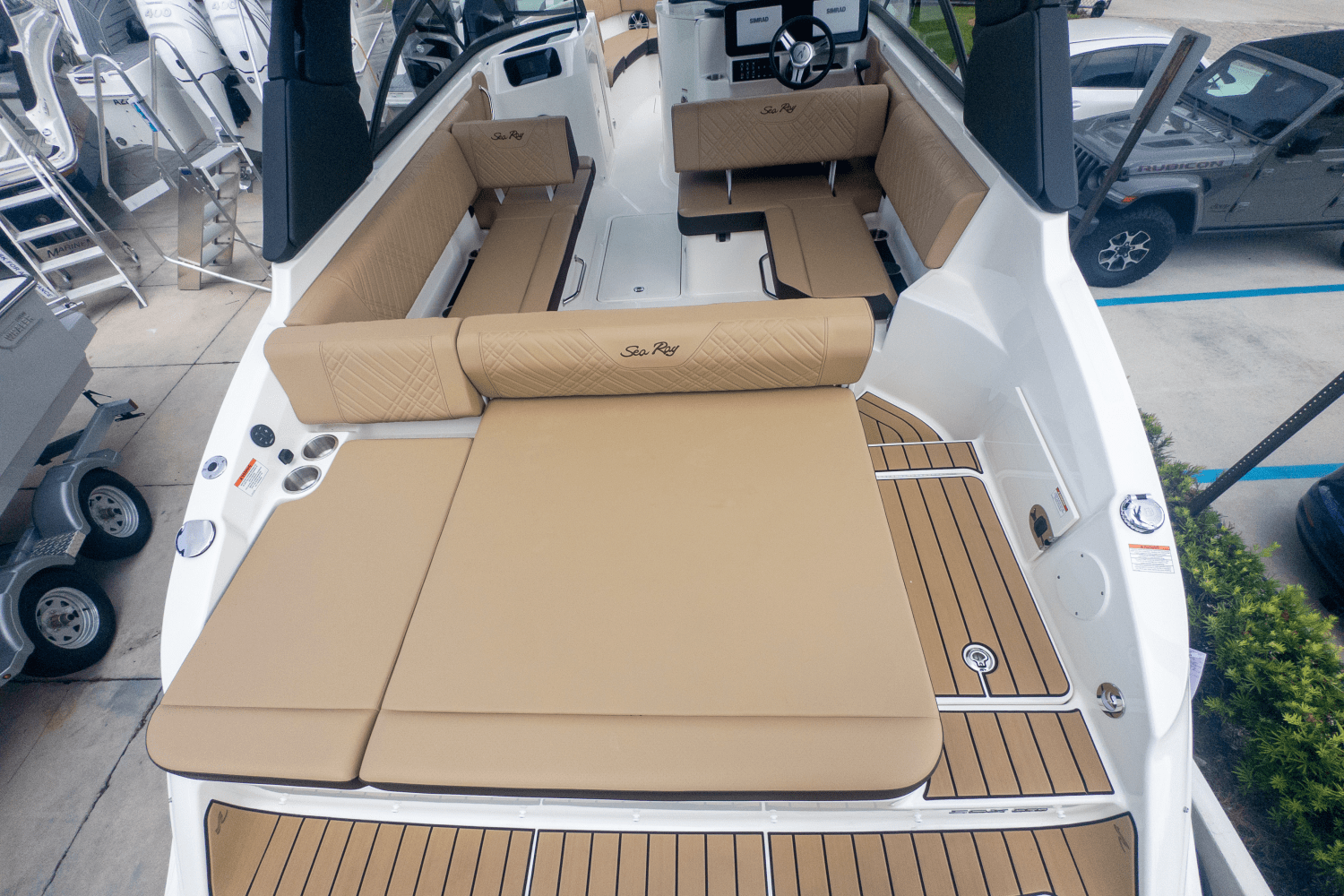 2025 Sea Ray SDX 250 Outboard Image Thumbnail #7