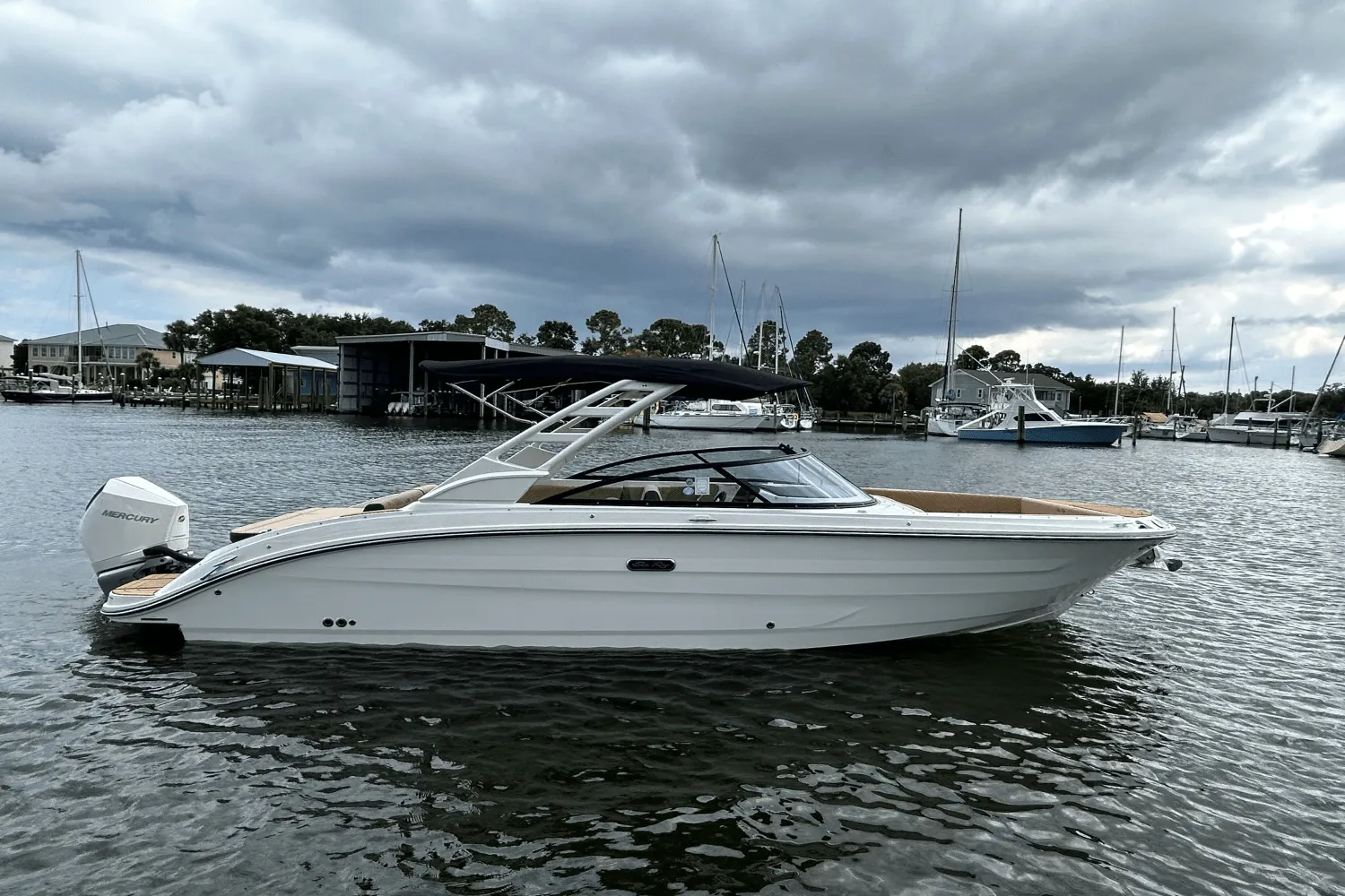 2025 Sea Ray SDX 270 Outboard Image Thumbnail #1