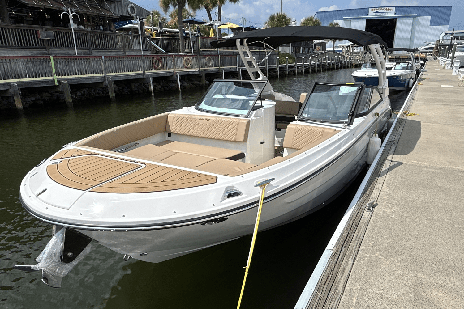 2025 Sea Ray SDX 270 Outboard Image Thumbnail #15