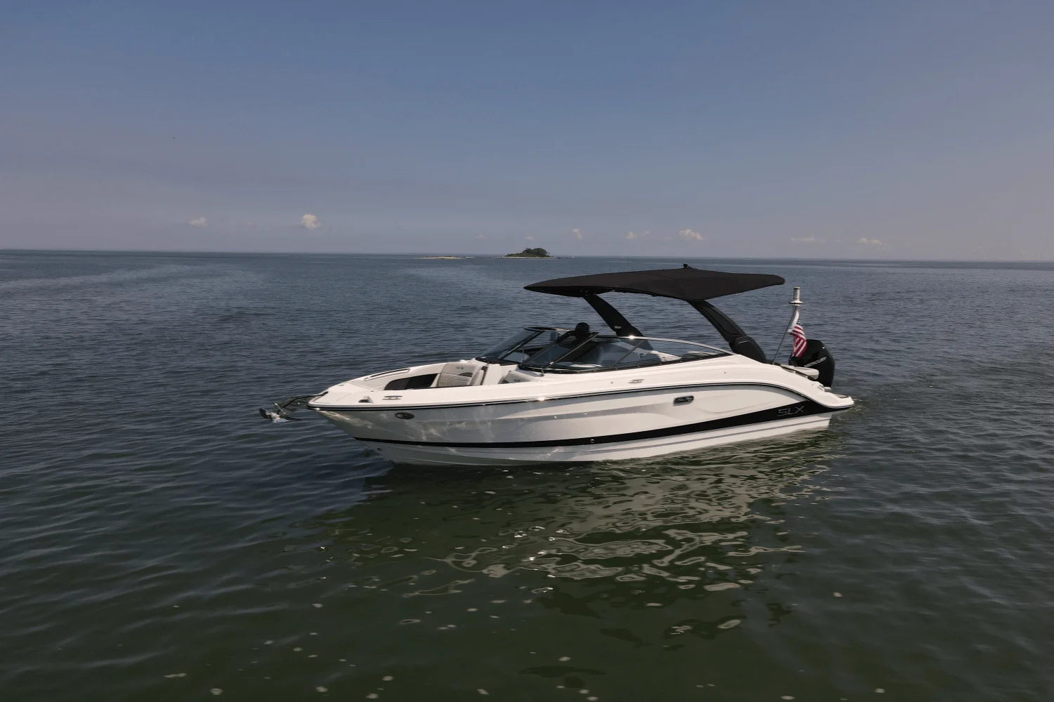 2025 Sea Ray SLX 260 Outboard Image Thumbnail #26