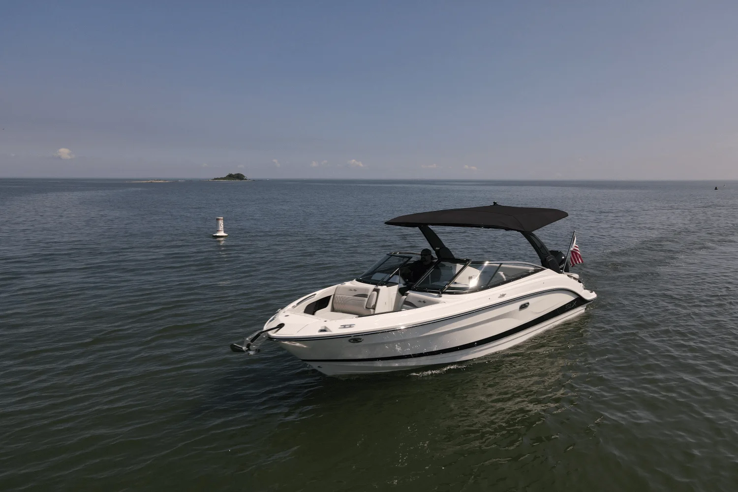 2025 Sea Ray SLX 260 Outboard Image Thumbnail #25