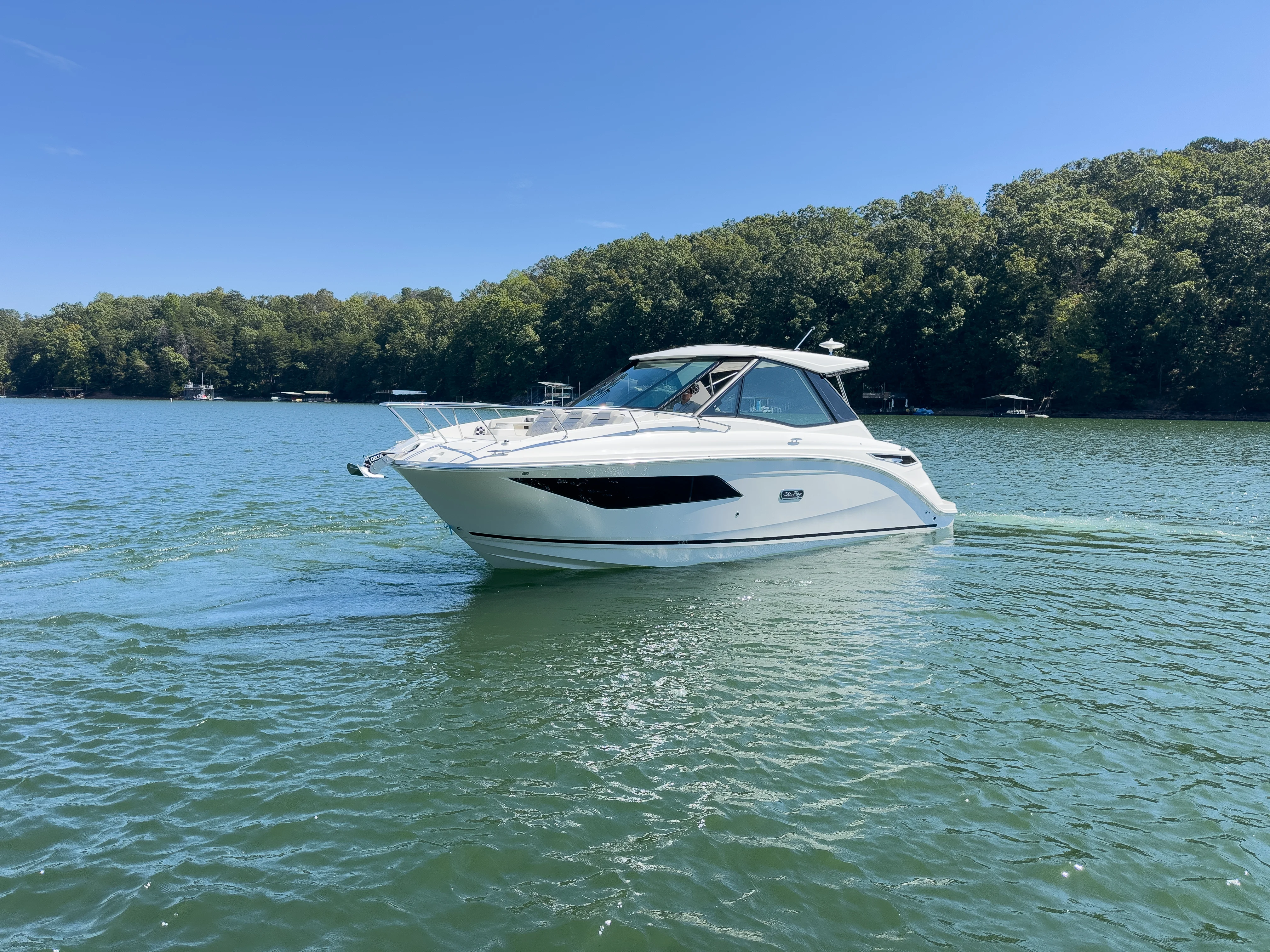 2026 Sea Ray Sundancer 320 Image Thumbnail #1