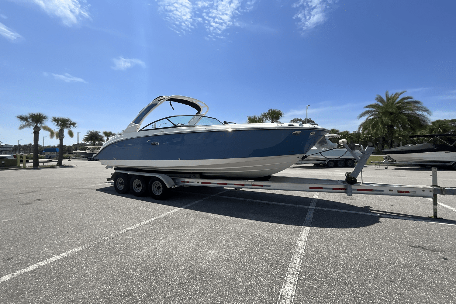 2025 Sea Ray SDX 270 Outboard Image Thumbnail #18