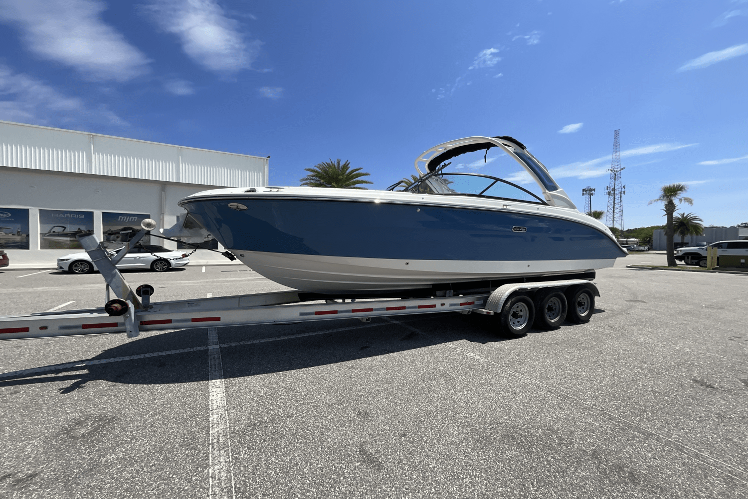 2025 Sea Ray SDX 270 Outboard Image Thumbnail #23
