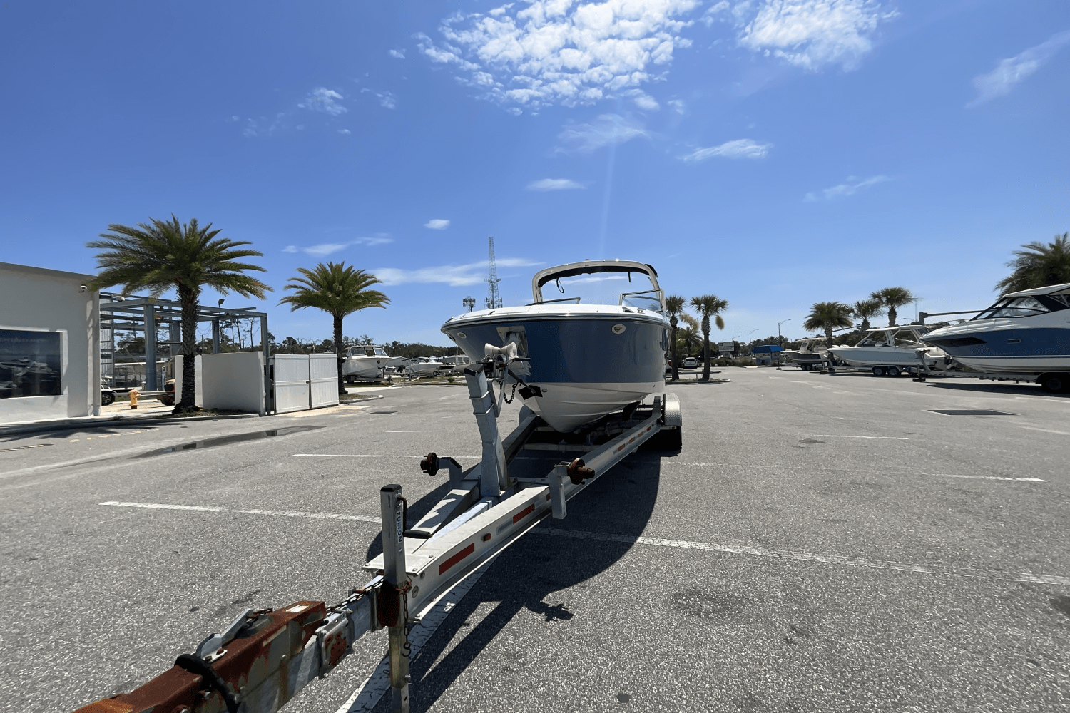 2025 Sea Ray SDX 270 Outboard Image Thumbnail #4