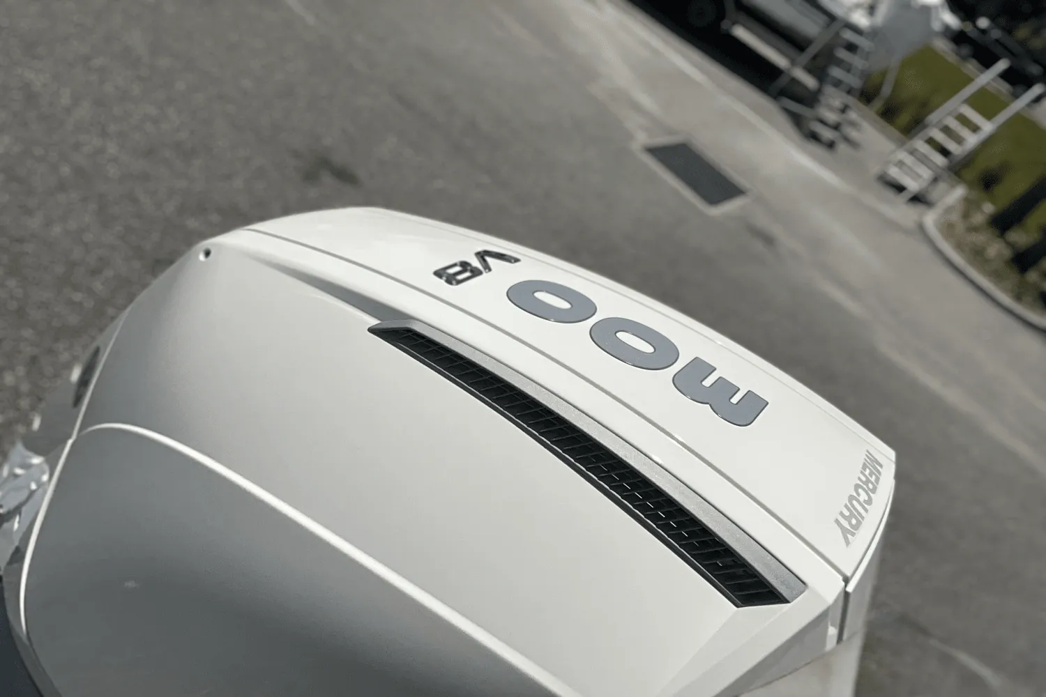 2025 Sea Ray SDX 270 Outboard Image Thumbnail #11
