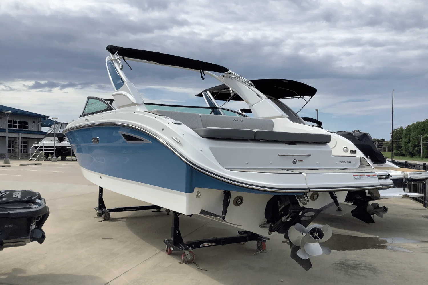 2025 Sea Ray 250 SDX Image Thumbnail #4