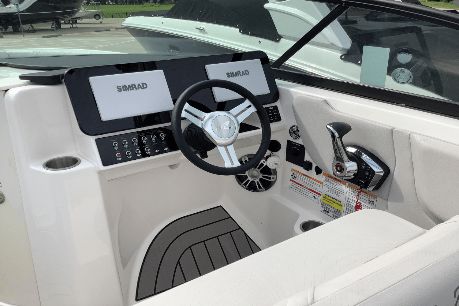 2025 Sea Ray 250 SDX Image Thumbnail #19