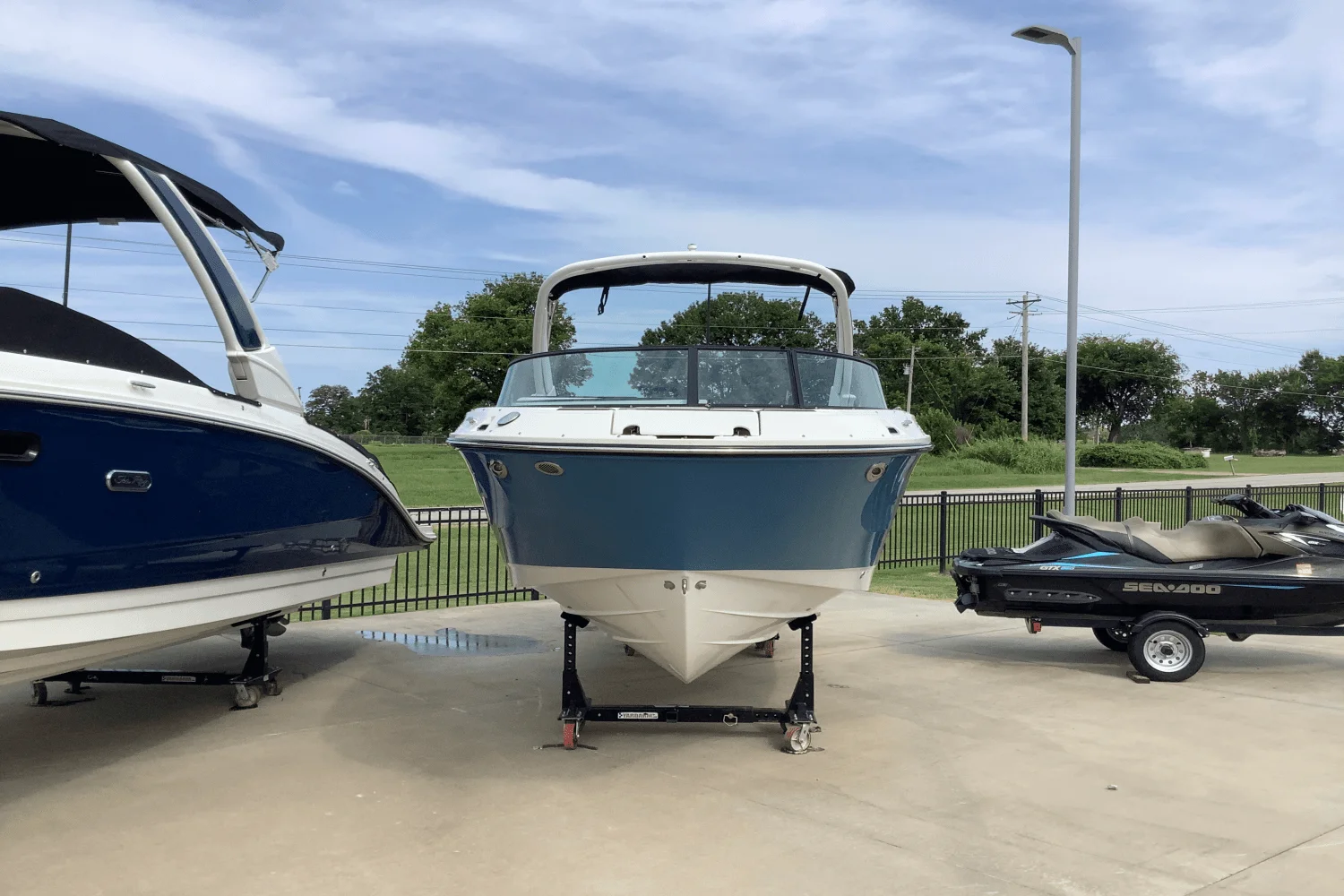 2025 Sea Ray 250 SDX Image Thumbnail #2