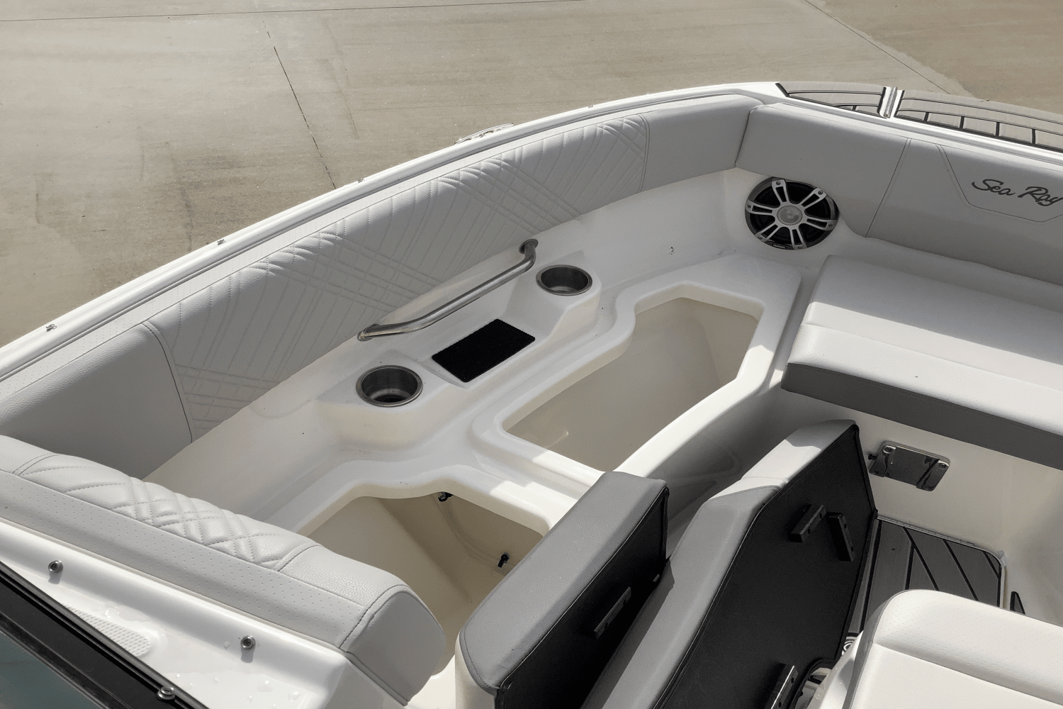 2025 Sea Ray 250 SDX Image Thumbnail #28