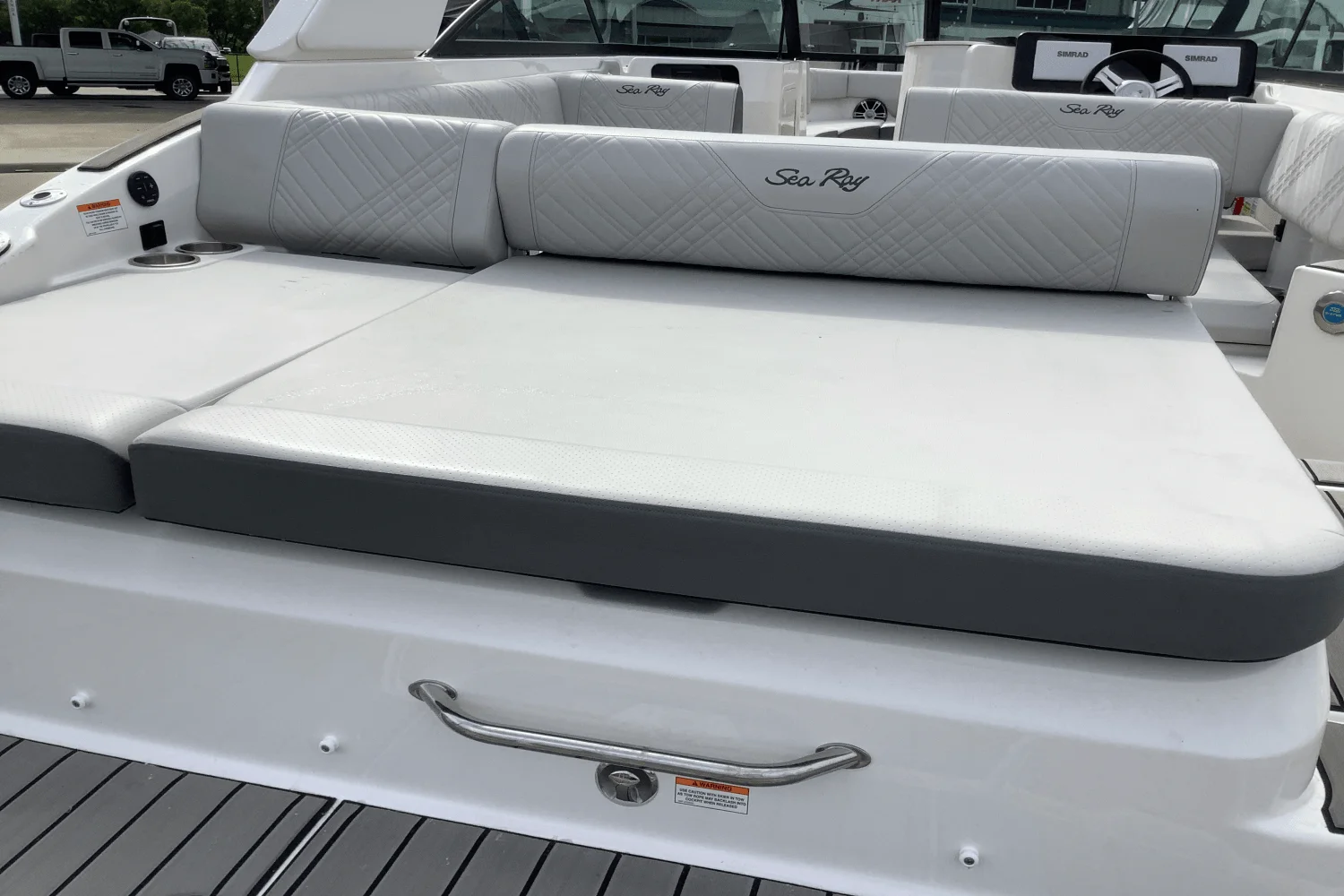 2025 Sea Ray 250 SDX Image Thumbnail #8