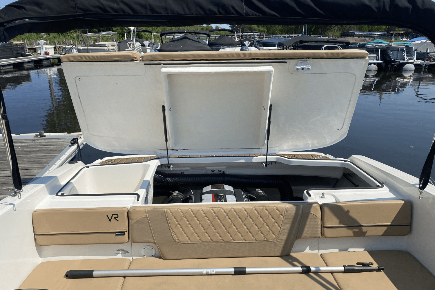 2022 Bayliner VR4 Bowrider I/O Image Thumbnail #22