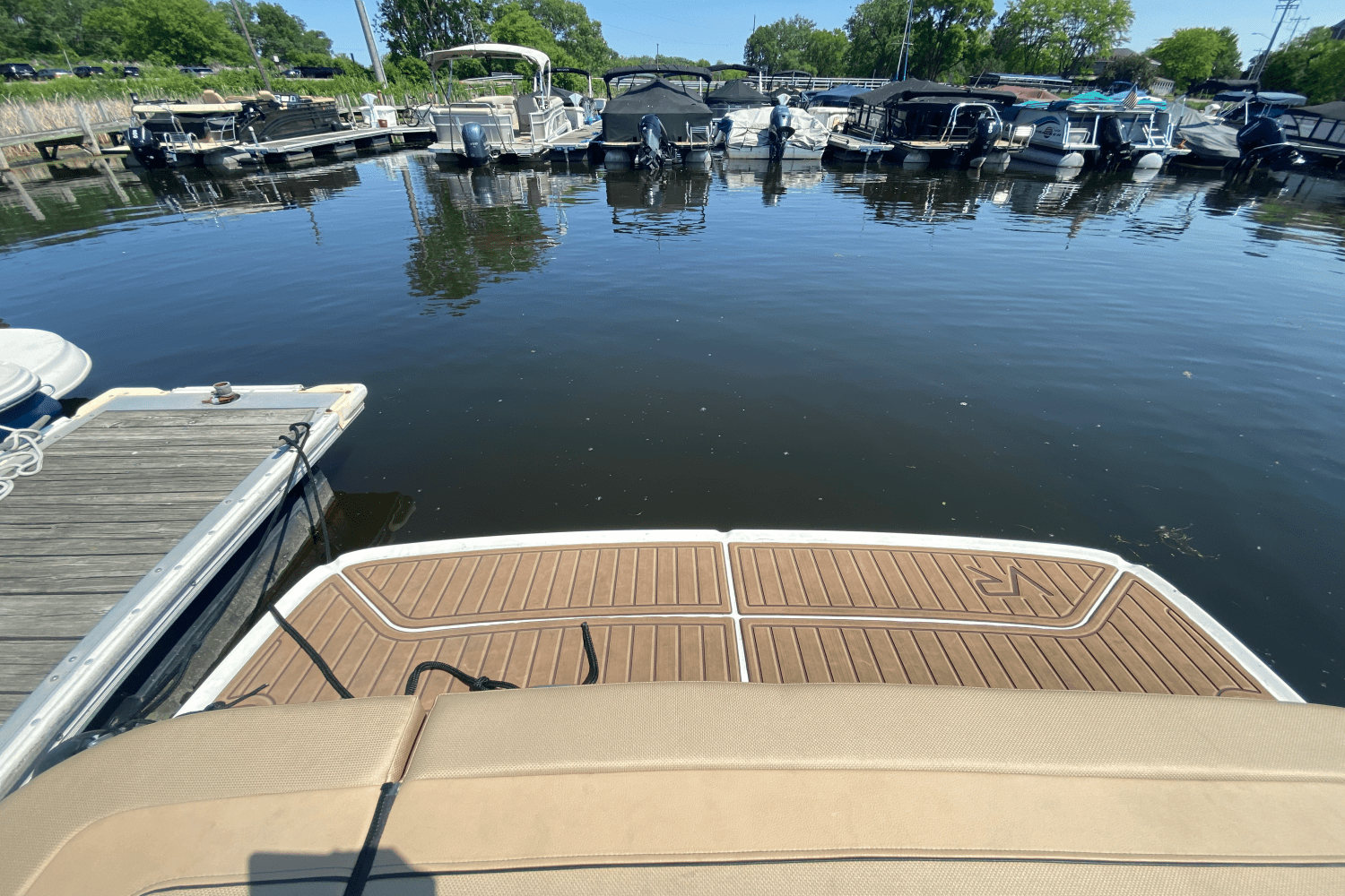 2022 Bayliner VR4 Bowrider I/O Image Thumbnail #30