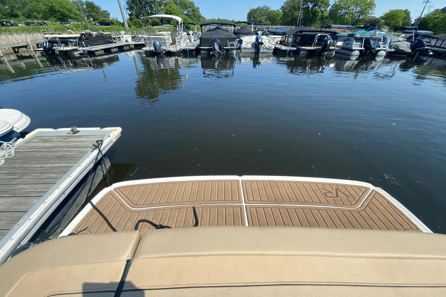 2022 Bayliner VR4 Bowrider I/O Image Thumbnail #30