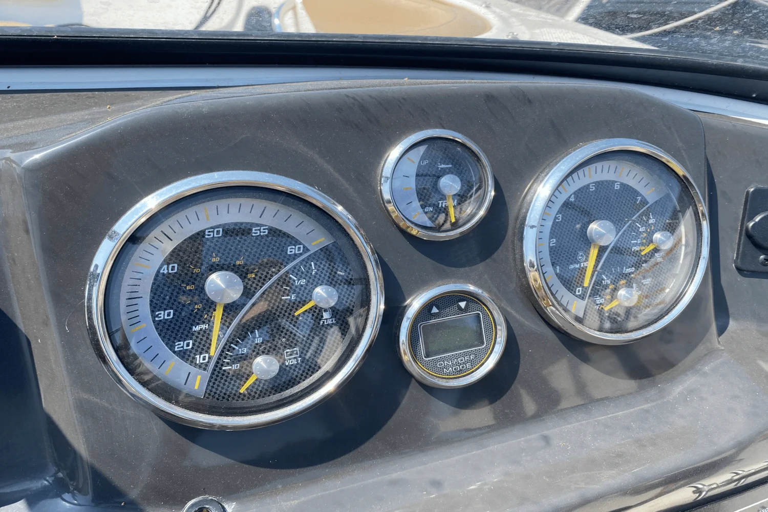 2022 Bayliner VR4 Bowrider I/O Image Thumbnail #16