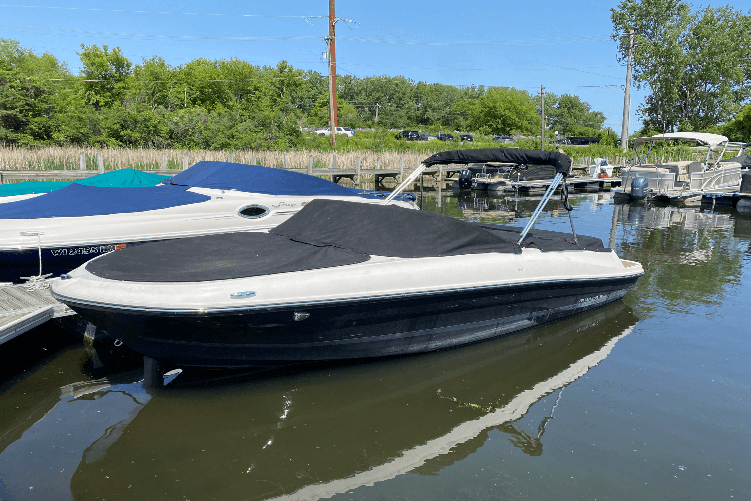 2022 Bayliner VR4 Bowrider I/O Image Thumbnail #9