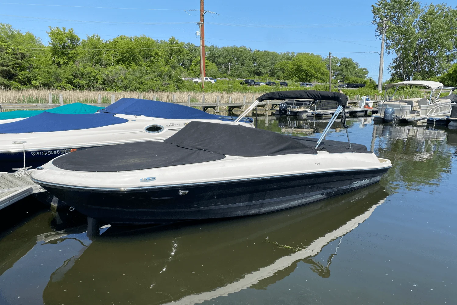 2022 Bayliner VR4 Bowrider I/O Image Thumbnail #9