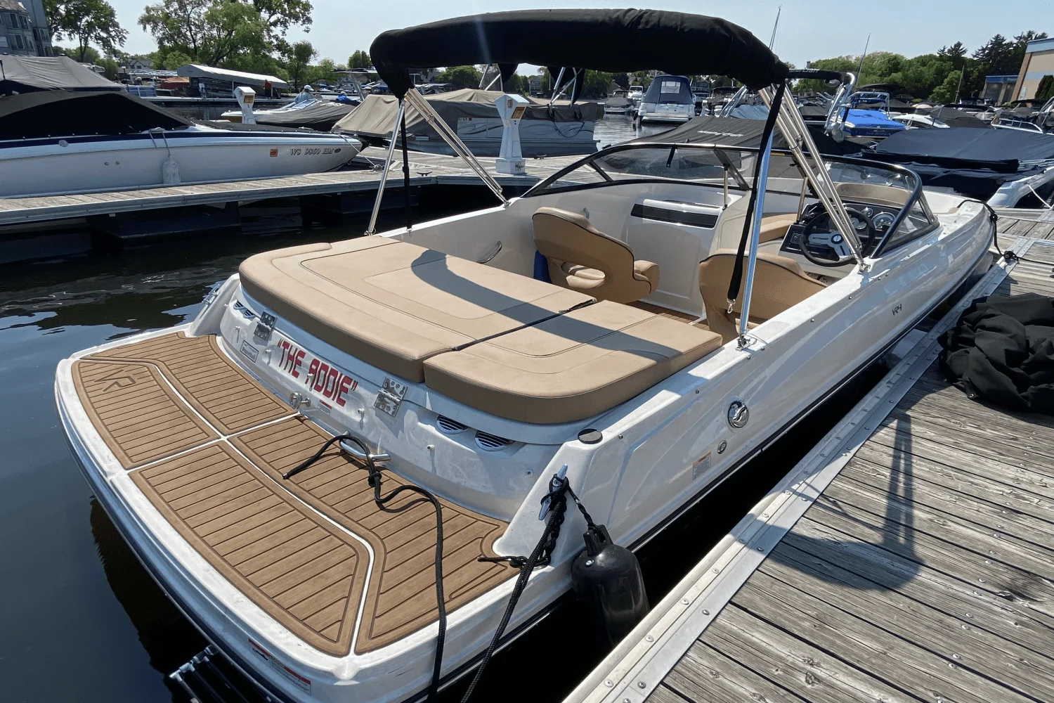 2022 Bayliner VR4 Bowrider I/O Image Thumbnail #4