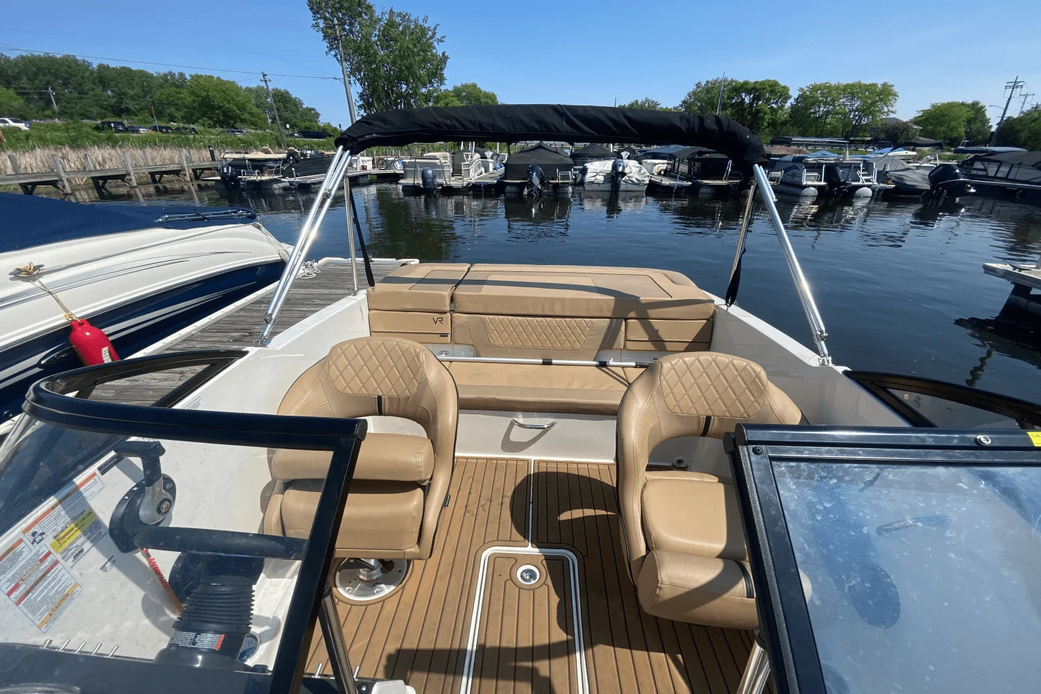 2022 Bayliner VR4 Bowrider I/O Image Thumbnail #11