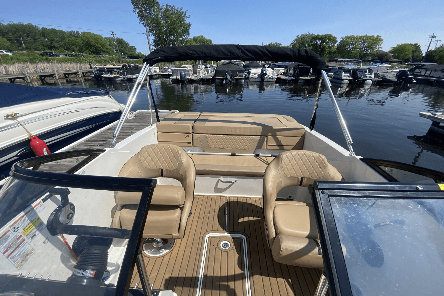 2022 Bayliner VR4 Bowrider I/O Image Thumbnail #11