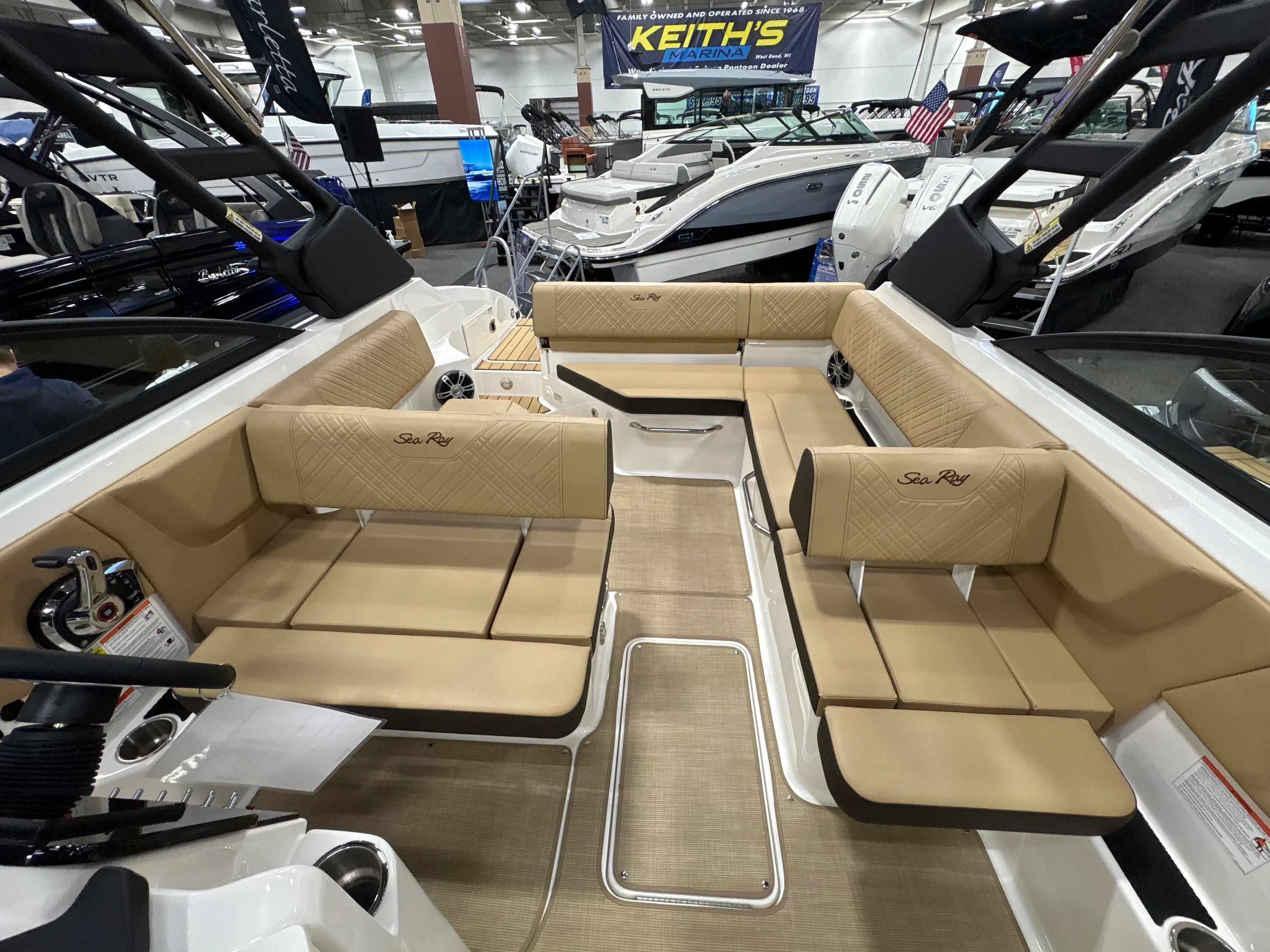 2025 Sea Ray 250 SDX Image Thumbnail #43