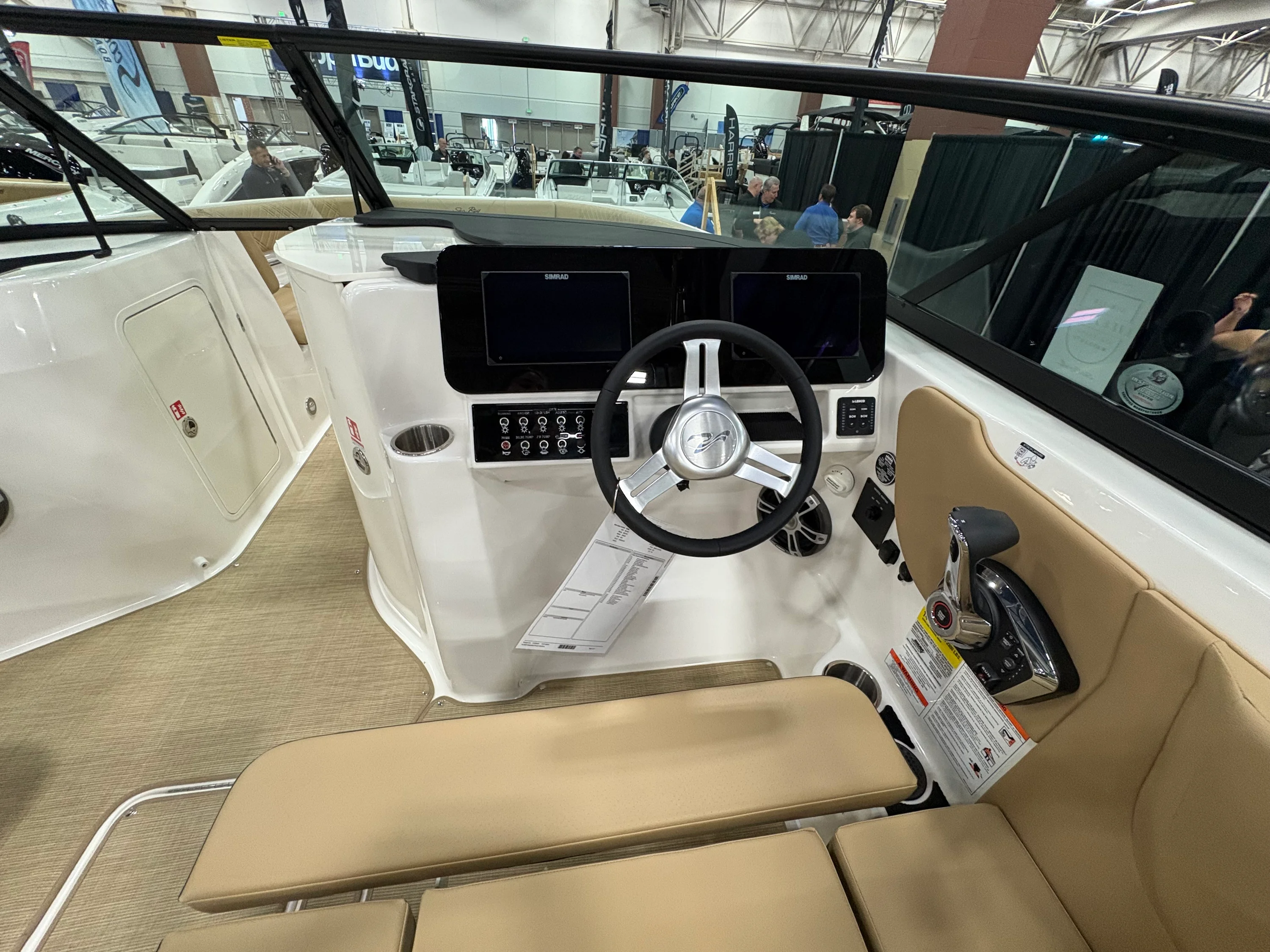 2025 Sea Ray 250 SDX Image Thumbnail #41