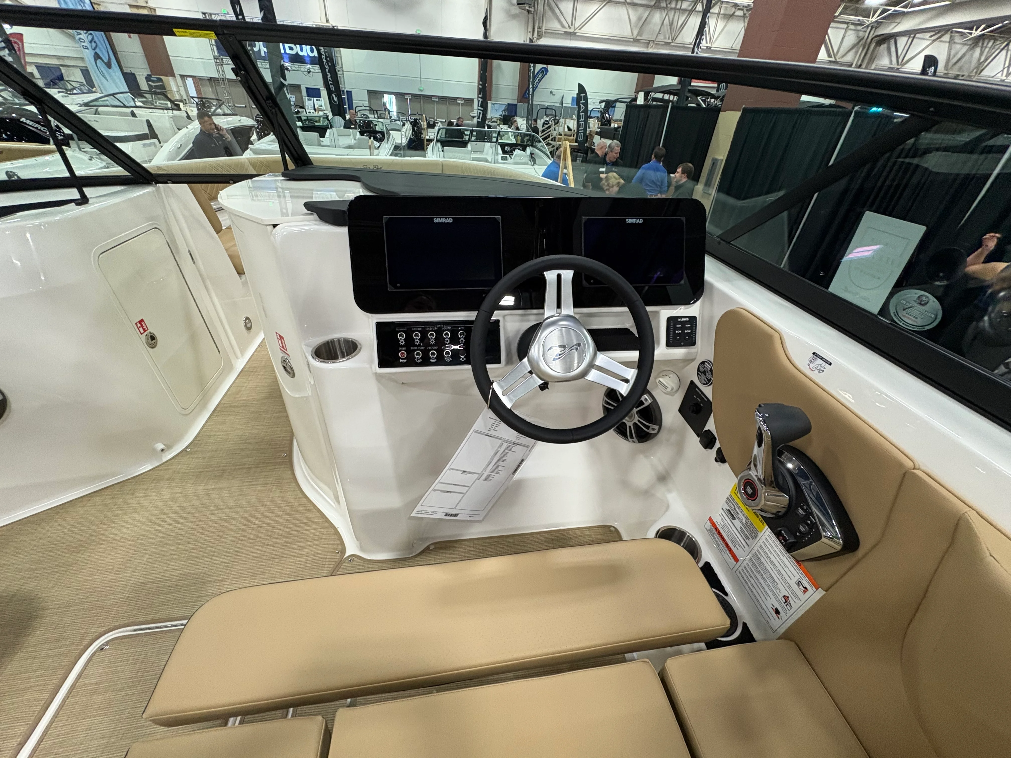 2025 Sea Ray 250 SDX Image Thumbnail #41