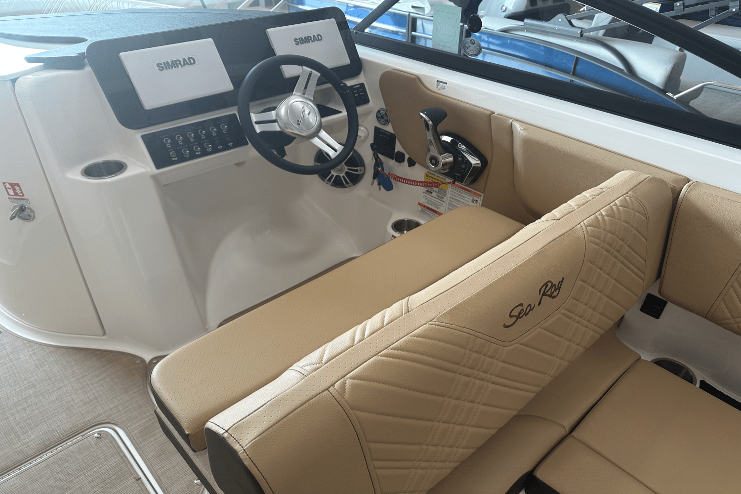 2025 Sea Ray 250 SDX Image Thumbnail #11