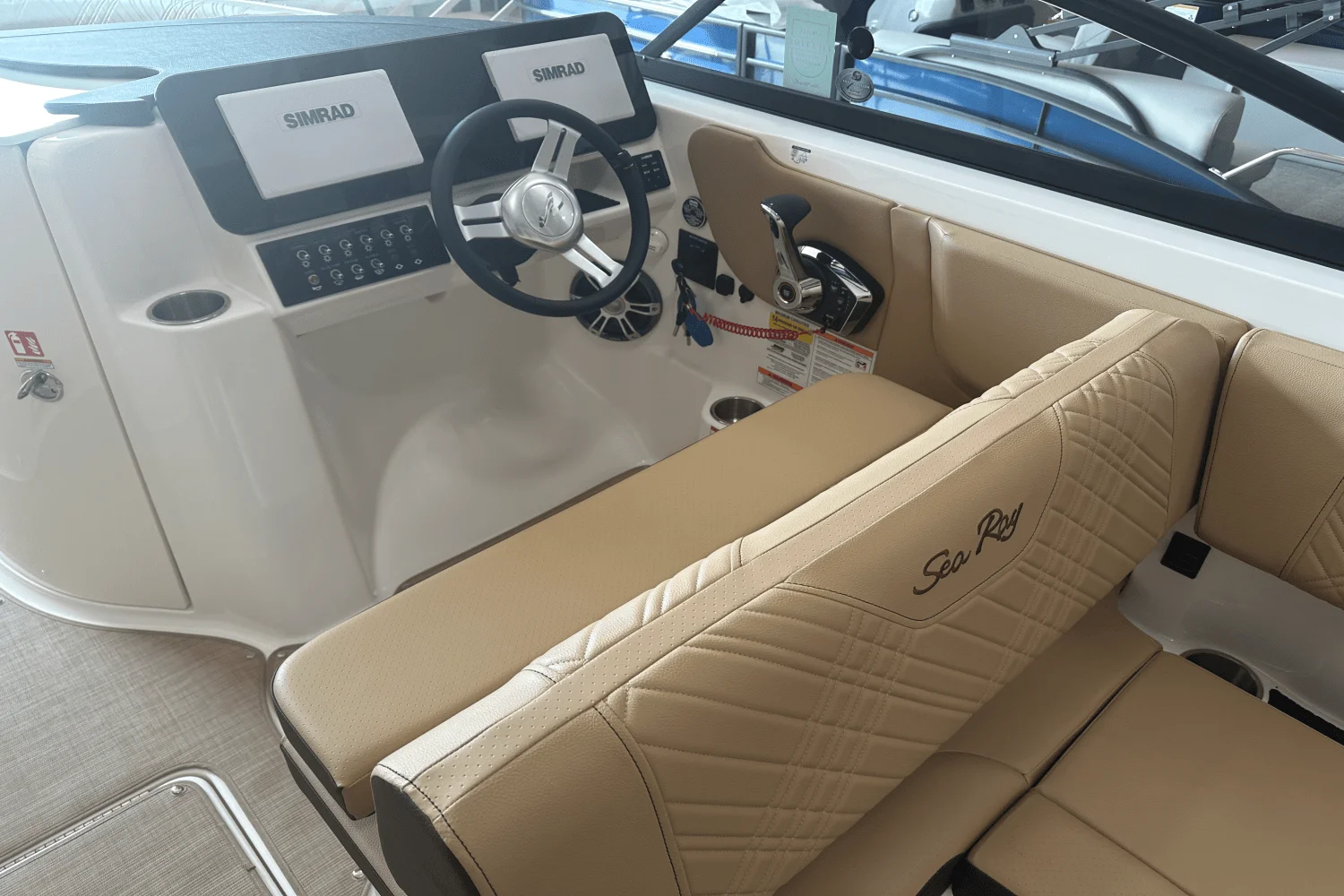 2025 Sea Ray 250 SDX Image Thumbnail #11