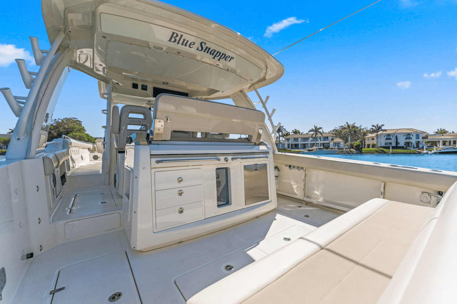 2017 Boston Whaler 420 OUTRAGE Image Thumbnail #31