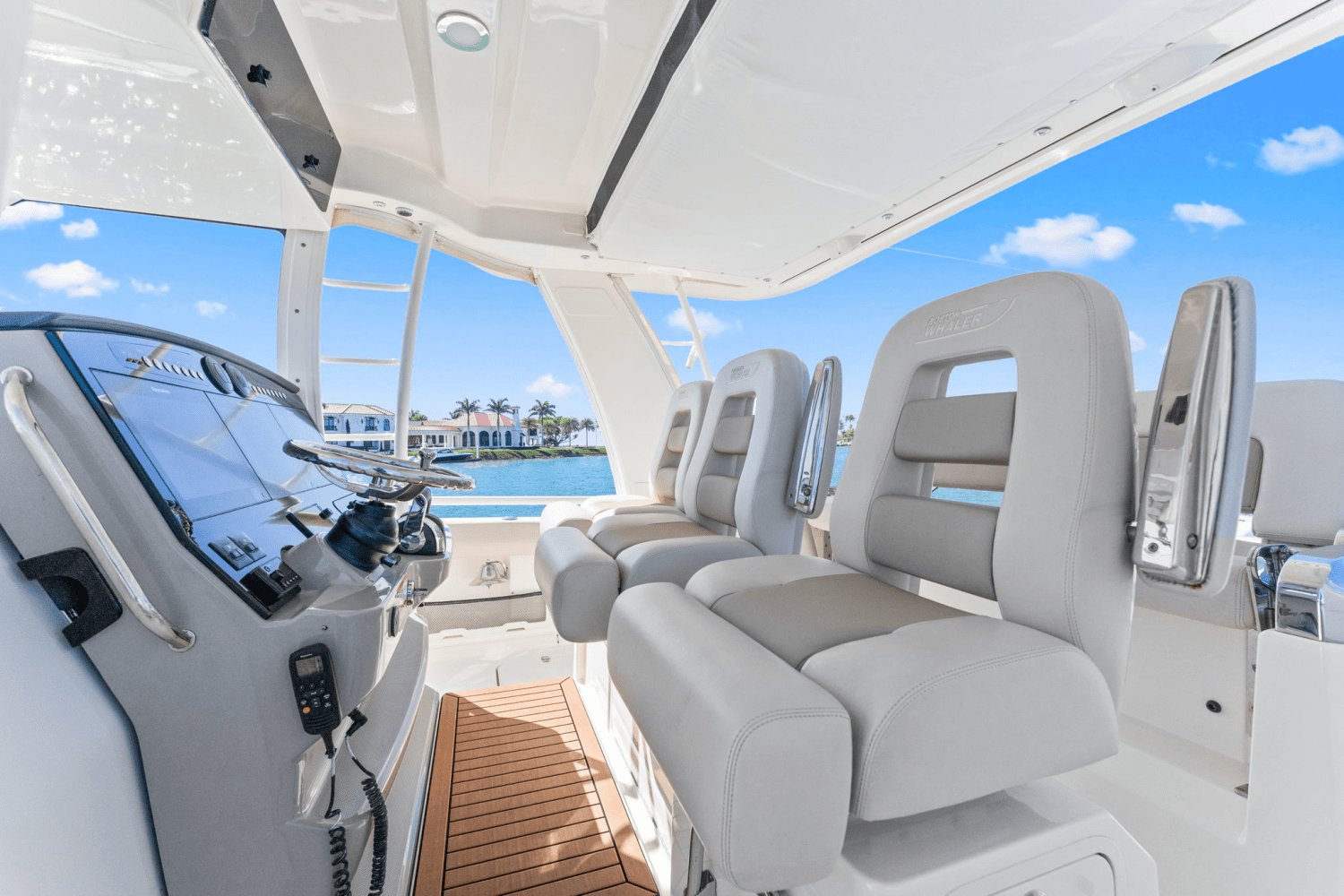 2017 Boston Whaler 420 OUTRAGE Image Thumbnail #25