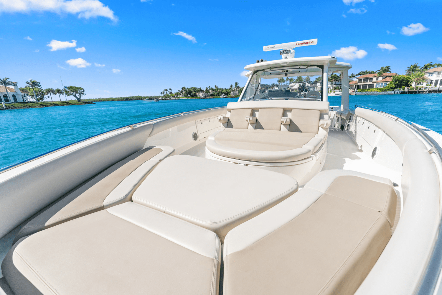 2017 Boston Whaler 420 OUTRAGE Image Thumbnail #17