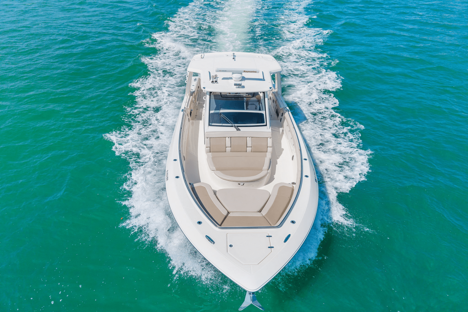 2017 Boston Whaler 420 OUTRAGE Image Thumbnail #6